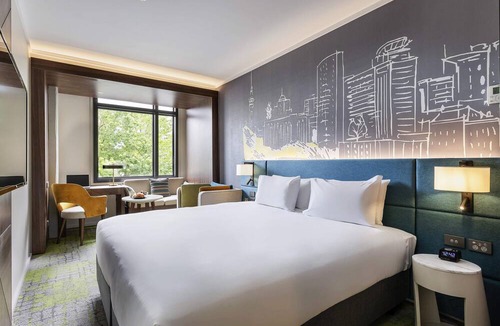 Newton Hotel | Mercure Auckland Queen Street