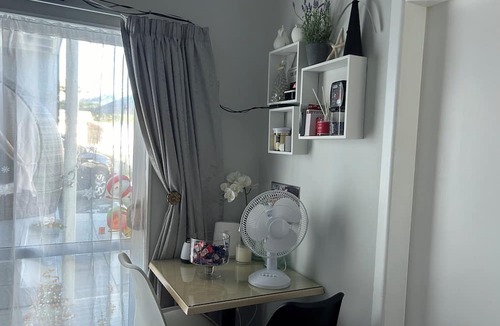 Te Akau Cabin | Cute & cosy- minute walk to the Beach
