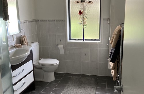 Rotorua House | The Coach House welcomes you