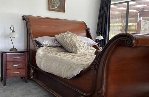 Rotorua House | The Coach House welcomes you