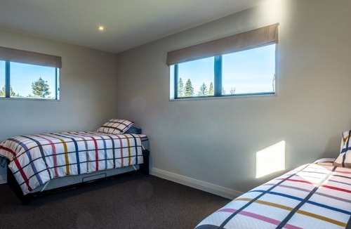 Hanmer Springs House | 13 St James Ave