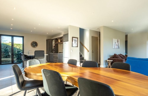 Hanmer Springs House | 13 St James Ave