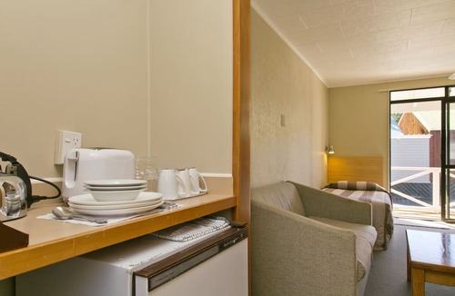 Turangi Hotel | Turangi Bridge Motel