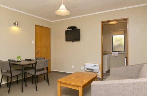 Turangi Hotel | Turangi Bridge Motel