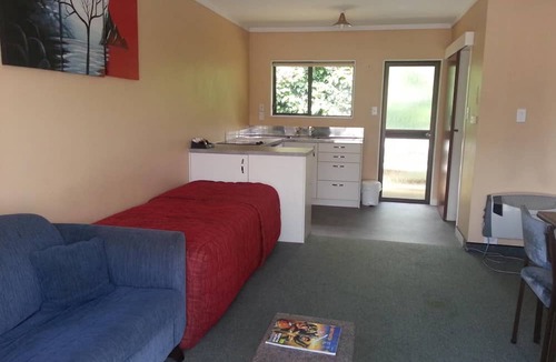 Richmond Apartment | Oxford Court Motel