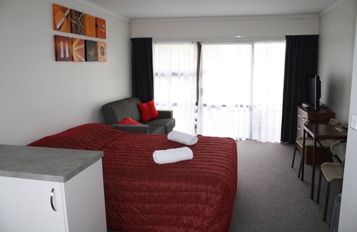 Richmond Apartment | Oxford Court Motel