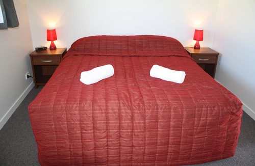 Richmond Apartment | Oxford Court Motel