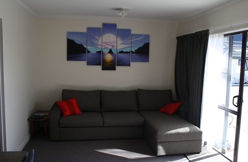 Richmond Apartment | Oxford Court Motel