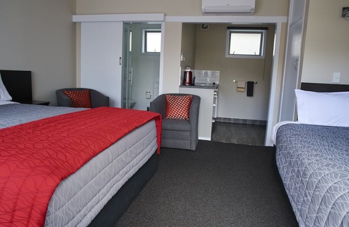 Greymouth Hotel | Aachen Place Motel