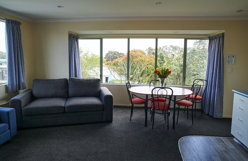 Greymouth Hotel | Aachen Place Motel