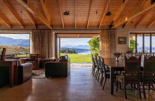 Ben Ohau Cabin | Mt Cook Lakeside Retreat