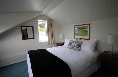 Mangonui Hotel | Mangonui Waterfront Apartments Motel