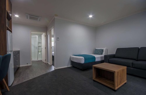Stratford Hotel | Antonio Mews Motel