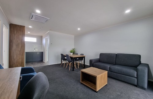 Stratford Hotel | Antonio Mews Motel