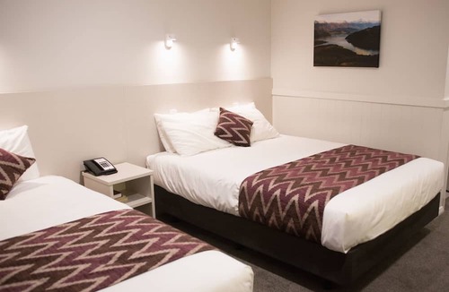 Wanaka Hotel | Wanaka Hotel