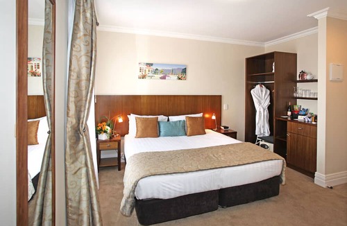 Tuakau Hotel | Tuakau Hotel