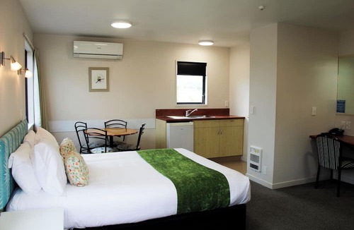 Mosgiel Hotel | Bella Vista Motel Mosgiel