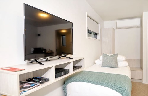 Whakatane Hotel | The Com Plex Motel