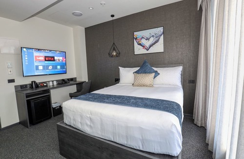 Te Aro Hotel | The Viv Hotel Wellington