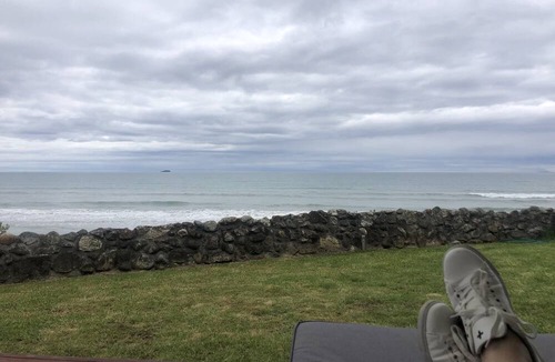 Pukehina House | Penzance - Perfect Bach for 2 Familiesn Max 6Adults 4Children