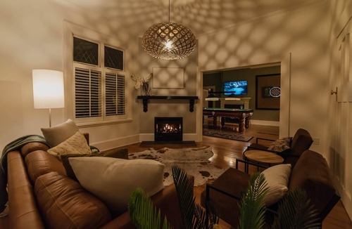 Ilam Villa | Bel Air Mansion