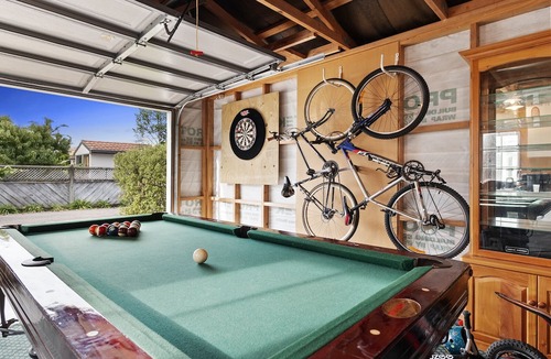 Bowentown House | The Manor - Bowentown Holiday Home