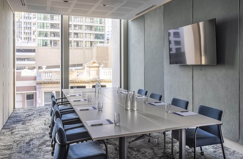 Auckland Central Business District Hotel | Holiday Inn Express Auckland City Centre by IHG