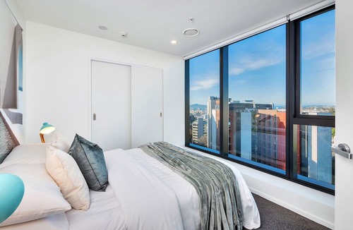 Grafton Apartment | Oceania City Fringe w Views-Free Parking