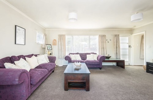 Akaroa House | Lavaud Delight - Akaroa Holiday Home