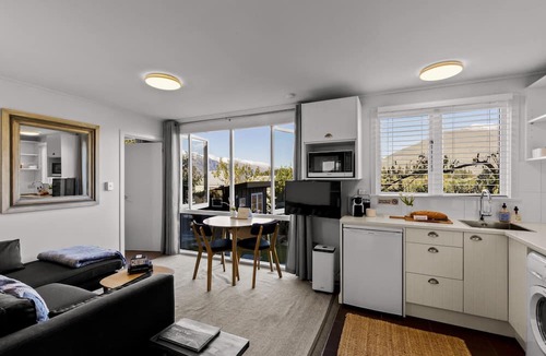 Queenstown Cabin | Stay of Queenstown