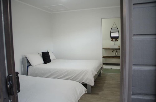 Tauranga Hostel | Hugo & Carter's Backpackers & Motel