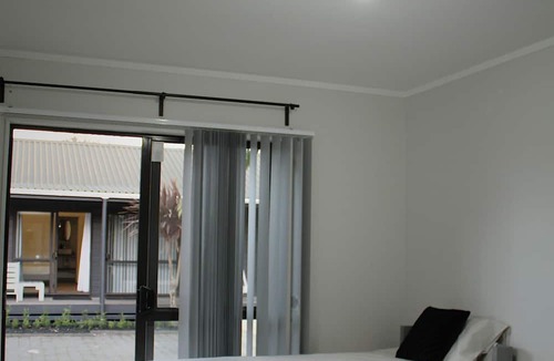 Tauranga Hostel | Hugo & Carter's Backpackers & Motel