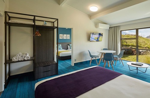 Mount Cook Village Hotel | Mt Cook Lodge & Motels