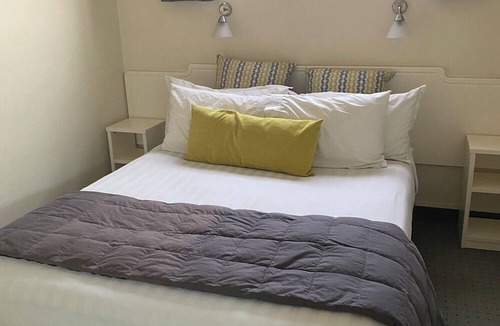 Taradale Hotel | Ballina Motel