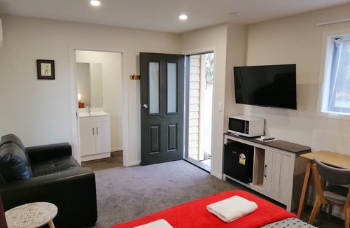 Turangi Hotel | Judges Pool Motel