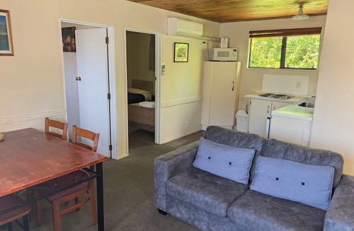 Turangi Hotel | Judges Pool Motel
