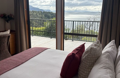 Pukawa Hotel | The Oreti Collection- By Vacations in Paradise