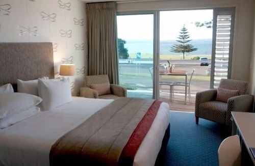 Ahuriri Hotel | The Crown Hotel Napier