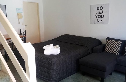 Fenton Street Hotel | Baden Lodge Motel