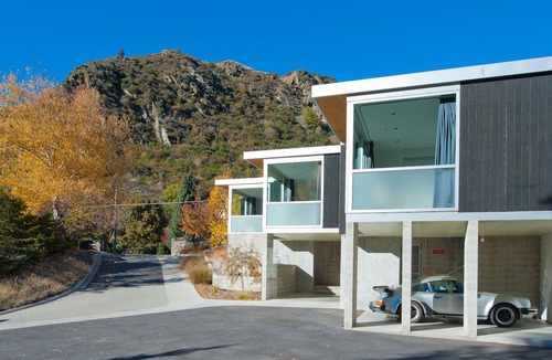 Arrowtown Hotel | The Arrow Hotel