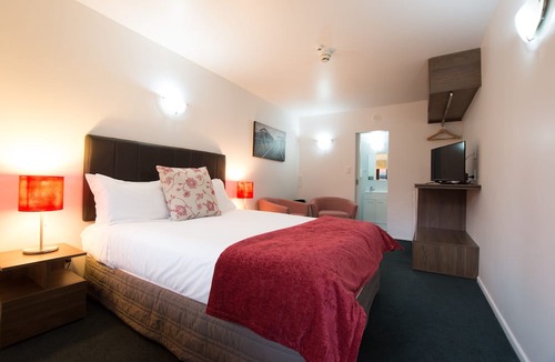 National Park Village Hotel | The Park Hotel Ruapehu