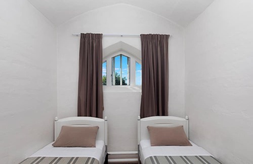 Addington Hostel | Jailhouse Accommodation - Hostel