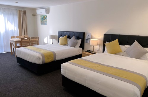 Greenlane Hotel | Royal Park Lodge