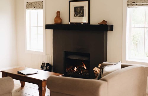 Martinborough Cabin | Brackenridge Country Retreat & Spa