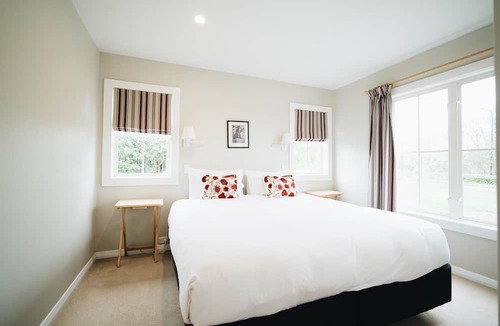 Martinborough Cabin | Brackenridge Country Retreat & Spa