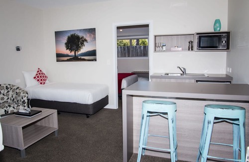 Te Anau Hotel | Edgewater Motel Te Anau