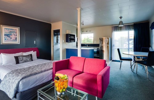 Taradale Hotel | ASURE Colonial Lodge Motel