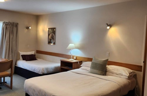 Riccarton Hotel | Aalton Motel