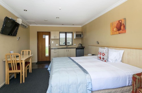 Blenheim Hotel | Blenheim Spa Motor Lodge