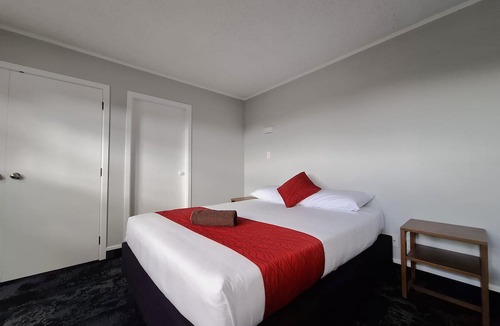 Hamilton North Hotel | Beetham Park Motel